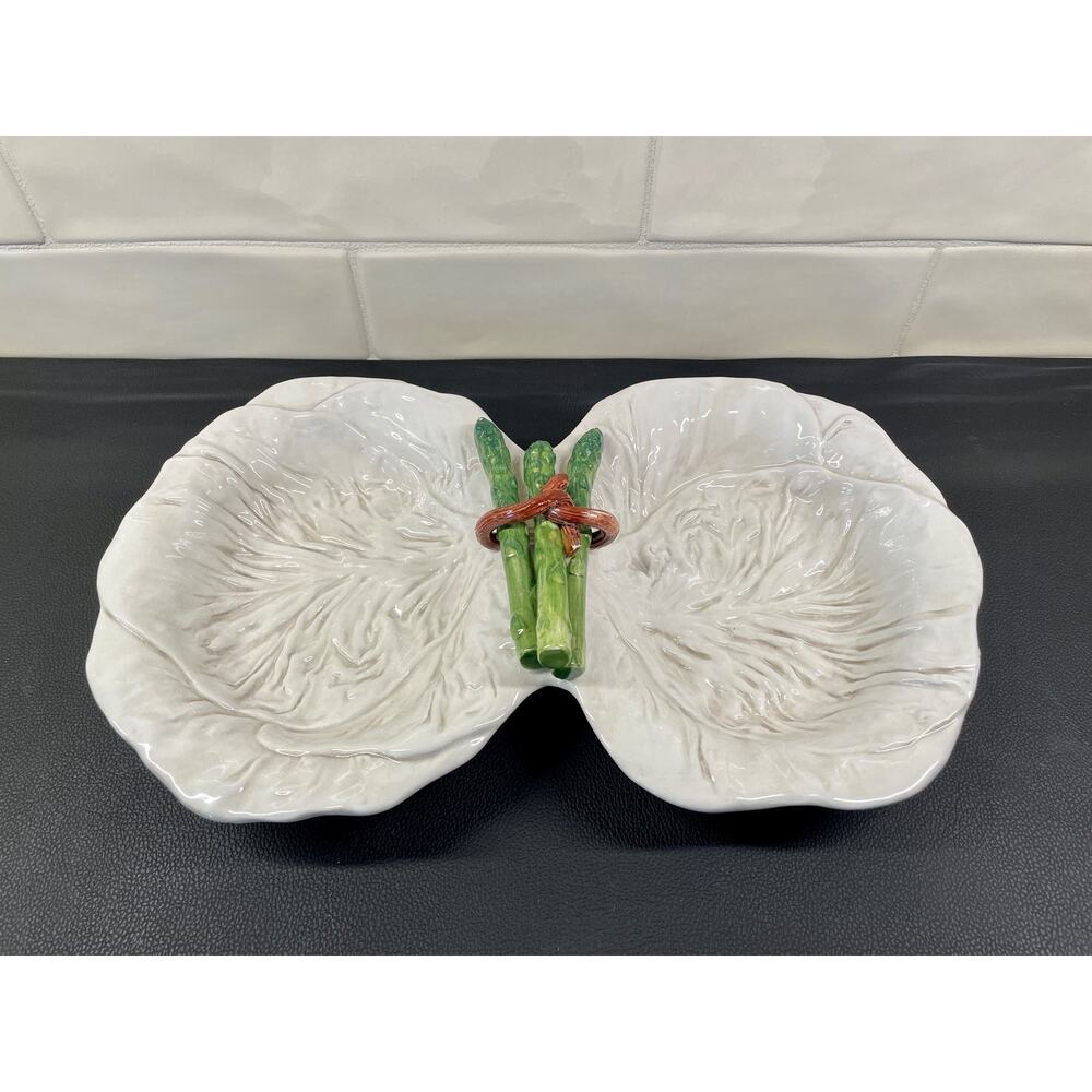Italian Majolica Vietri Divided White Cabbage Leaf and Asparagus Dish